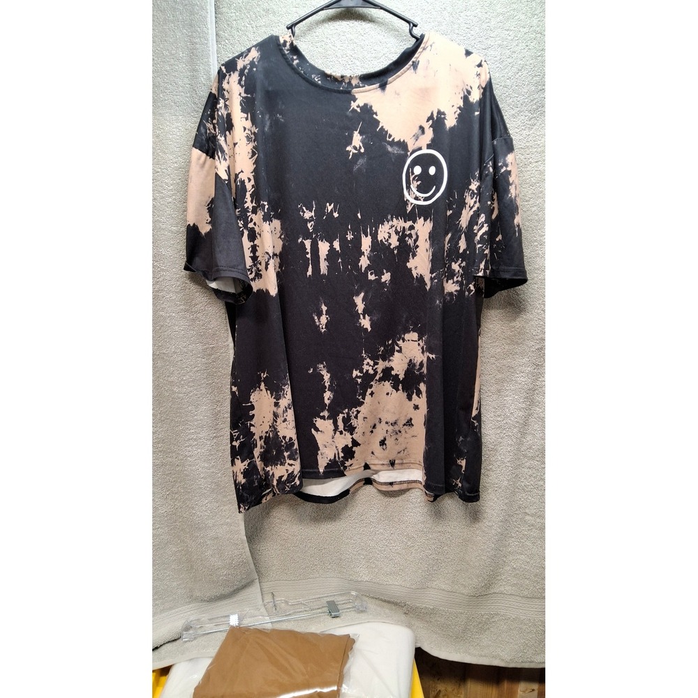 SHEIN Curve Black Tan Bleach Dye Smiley Face Graphic T-Shirt 0XL Plus Size /B 3